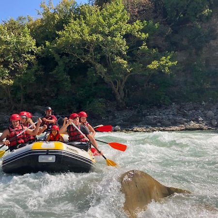 Albturist Ecocamping Permet & Outdoor Sports Center Otel Dış mekan fotoğraf