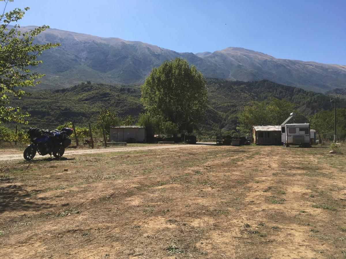 Albturist Ecocamping Permet & Outdoor Sports Center Otel Dış mekan fotoğraf